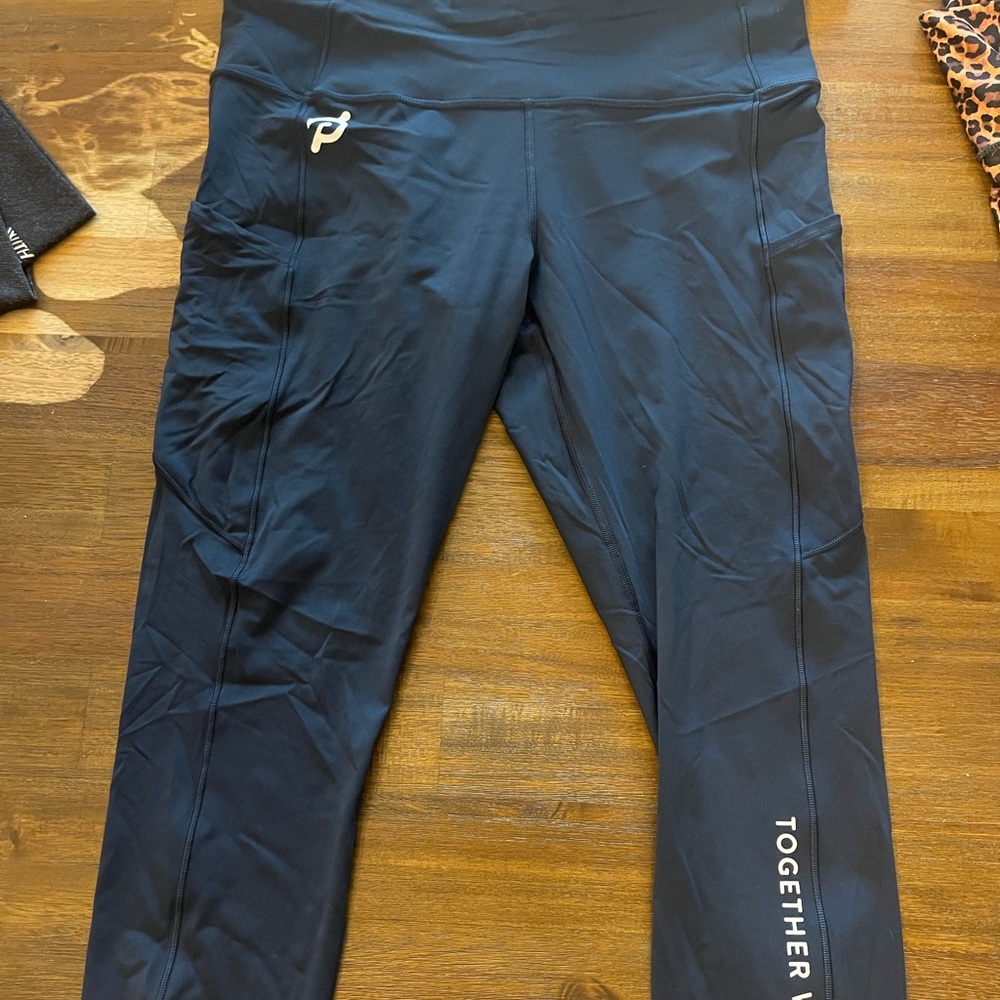 EUC lululemon peloton Capri